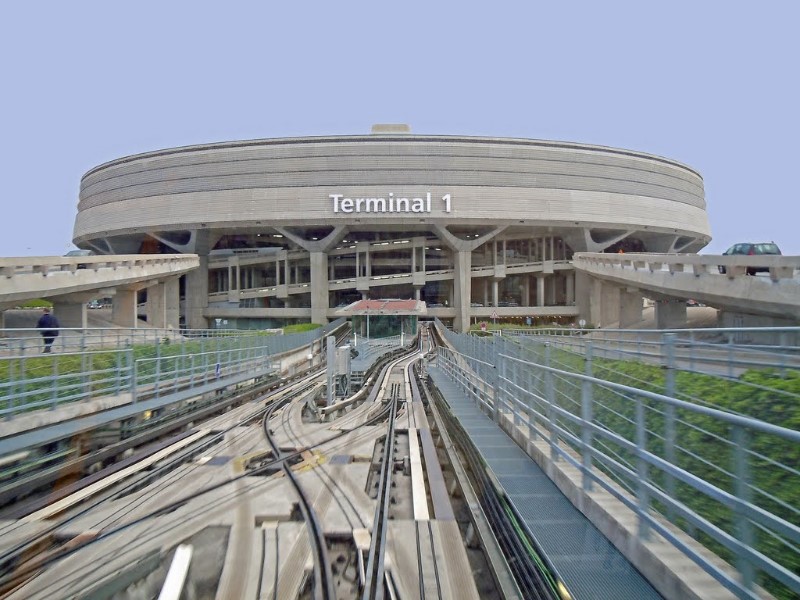 Descubre cómo llegar a París desde el aeropuerto Charles de Gaulle en pocos minutos con nuestro servicio de transporte especializado.