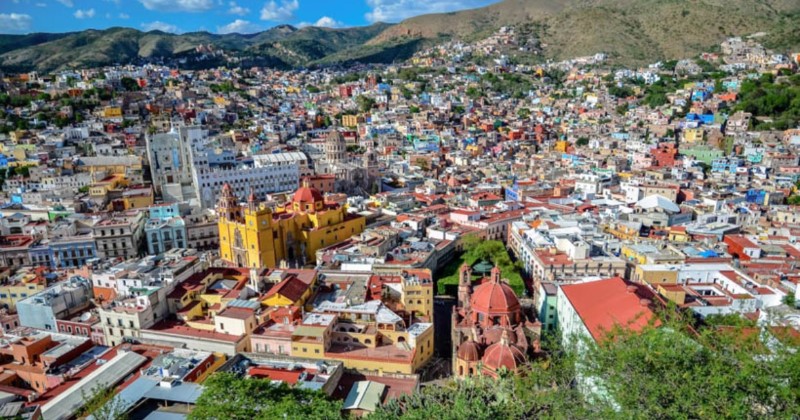Descubre la mejor ruta para como llegar a Guanajuato y disfruta de uno de los destinos más impresionantes de México. Texto 2: Si buscas información sobre como llegar a Guanajuato